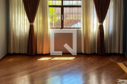 Casa com 2 Quartos à venda, 400m² no Vila Romero, São Paulo