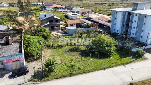 Lote/Terreno à venda, 650m² no Itapiruba, Laguna