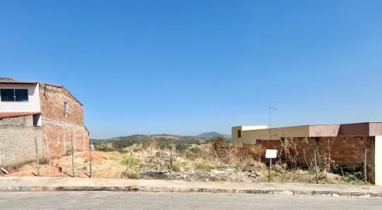 Lote/Terreno à venda, 485m² no Icaivera, Betim
