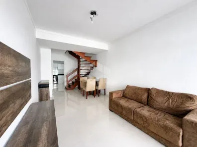 Casa de Condomínio com 3 Quartos para alugar, 138m² no Jardim Itu, Porto Alegre