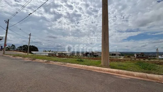Lote/Terreno à venda, 360m² no Condomínio Residencial Vinhas Anápolis, Anápolis