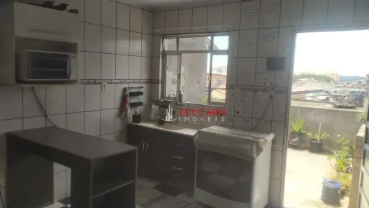 Sobrado com 3 Quartos à venda, 200m² no Jardim Santa Emilia, Guarulhos