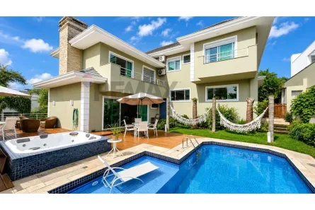 Casa de Condomínio com 4 Quartos para alugar, 600m² no Alphaville Graciosa, Pinhais