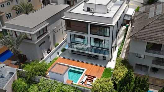 Casa de Condomínio com 6 Quartos à venda, 530m² no Alphaville, Santana de Parnaíba