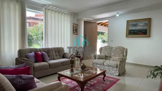 Casa com 5 Quartos à venda, 309m² no Chácara Olaria, Taubaté