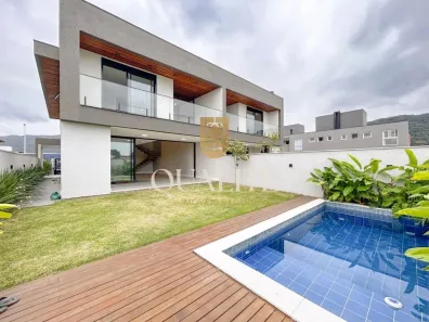 Casa com 3 Quartos à venda, 270m² no Lagoa da Conceição, Florianópolis