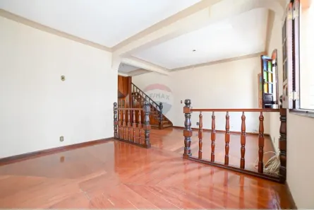Casa com 3 Quartos à venda, 188m² no Democrata, Juiz de Fora
