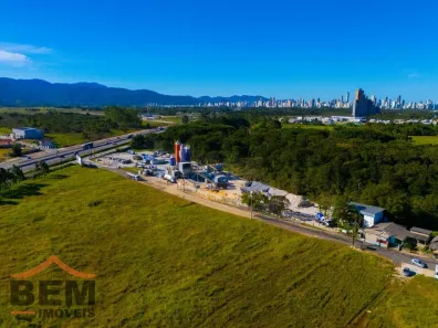 Lote/Terreno à venda, 14646m² no Alto Perequê, Porto Belo