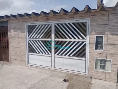 Casa com 2 Quartos à venda, 67m² no Vila Vera Cruz, Mongaguá