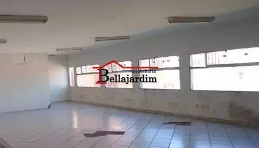 Sala Comercial para alugar, 193m² no Bangú, Santo André