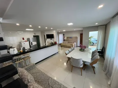 Casa com 3 Quartos à venda, 196m² no Centro, Lauro de Freitas
