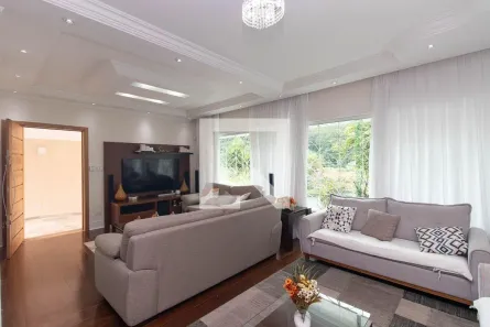Casa com 3 Quartos à venda, 360m² no Vila Irmãos Arnoni, São Paulo