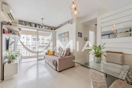 Apartamento com 2 Quartos à venda, 62m² no Passo da Areia, Porto Alegre