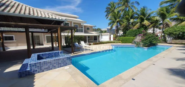 Casa com 5 Quartos à venda, 600m² no Camboinhas, Niterói