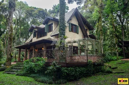 Casa com 3 Quartos à venda, 245m² no Floresta, Gramado