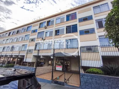 Apartamento com 2 Quartos para alugar, 65m² no Centro, Londrina