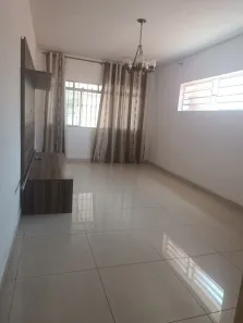 Sobrado com 3 Quartos à venda, 180m² no Jardim Pedro Gonçalves, Taboão da Serra
