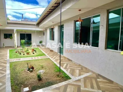 Casa com 3 Quartos à venda, 360m² no Riacho das Pedras, Contagem
