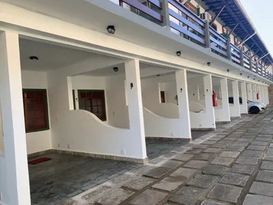 Casa de Condomínio com 2 Quartos à venda, 68m² no Peró, Cabo Frio