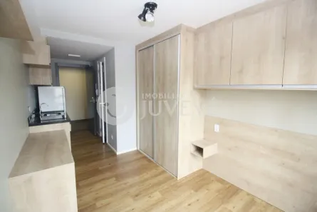 Apartamento com 1 Quarto para alugar, 17m² no Centro, Curitiba
