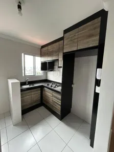 Apartamento com 2 Quartos para alugar, 60m² no Vila Assis Brasil, Mauá