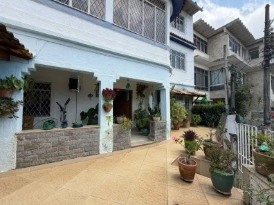 Casa com 3 Quartos à venda, 122m² no Tanque, Rio de Janeiro