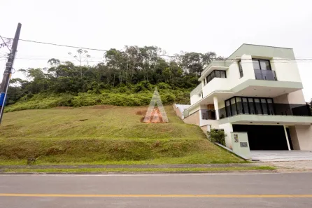 Lote/Terreno à venda, 260m² no Vila Nova, Joinville