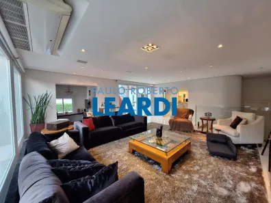 Casa com 6 Quartos à venda, 500m² no Vila Morumbi, São Paulo
