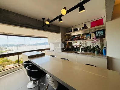 Apartamento com 2 Quartos à venda, 109m² no Coqueiros, Florianópolis