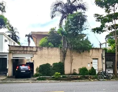 Casa com 6 Quartos à venda, 360m² no Jardim América, São Paulo