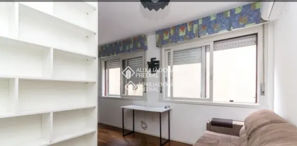Apartamento com 1 Quarto à venda, 28m² no São João, Porto Alegre