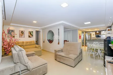 Sobrado com 4 Quartos à venda, 260m² no Sítio Cercado, Curitiba