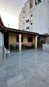 Casa com 3 Quartos à venda, 200m² no Olivença, Ilhéus