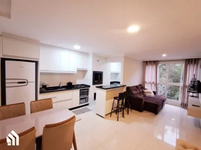 Apartamento com 2 Quartos para alugar, 99m² no Nações, Balneário Camboriú