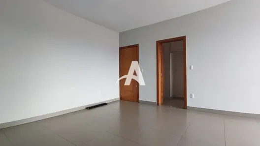 Apartamento com 3 Quartos para alugar, 90m² no Segismundo Pereira, Uberlândia