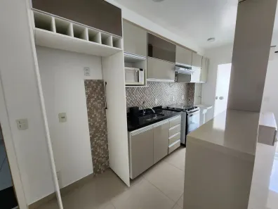 Apartamento com 3 Quartos para alugar, 72m² no Jaracaty, São Luís