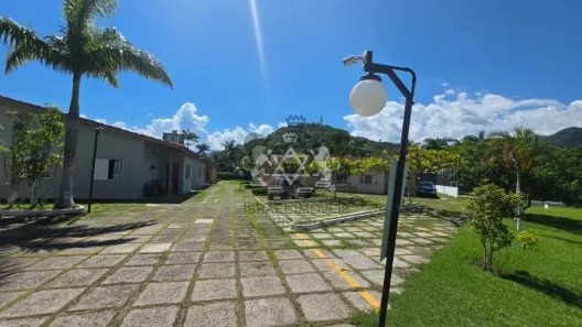 Casa com 2 Quartos à venda, 60m² no Prainha, Caraguatatuba