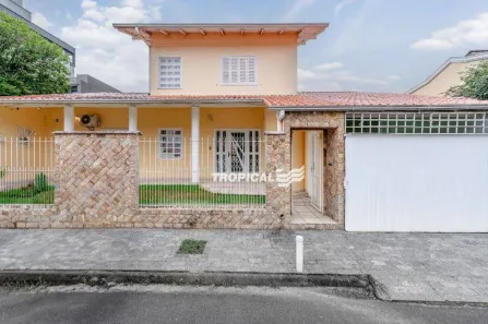 Casa com 4 Quartos para venda ou aluguel, 316m² no Passo Manso, Blumenau
