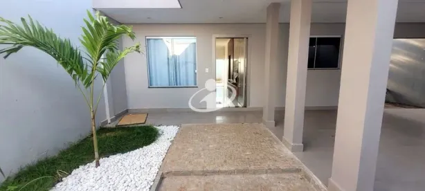 Casa com 3 Quartos para alugar, 120m² no Santa Rosa, Uberlândia