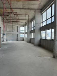 Sala Comercial para alugar, 340m² no Enseada do Suá, Vitória