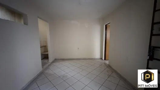 Casa com 2 Quartos para alugar, 55m² no União, Belo Horizonte