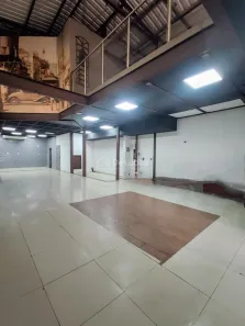 Imóvel Comercial com 2 Quartos à venda, 451m² no Cambuí, Campinas