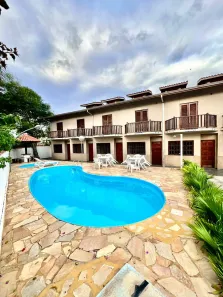 Imóvel Comercial com 14 Quartos à venda, 522m² no Pontal de Santa Marina, Caraguatatuba