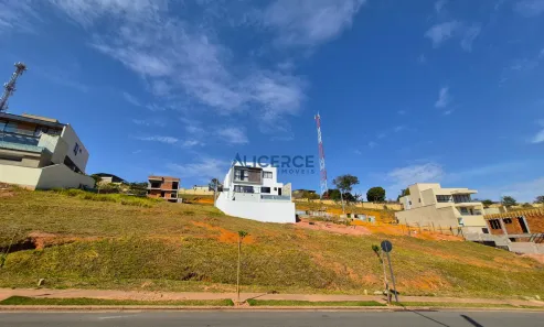 Lote/Terreno à venda, 646m² no Salvaterra, Juiz de Fora