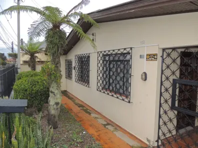 Casa com 3 Quartos para alugar, 110m² no Cidade Industrial, Curitiba