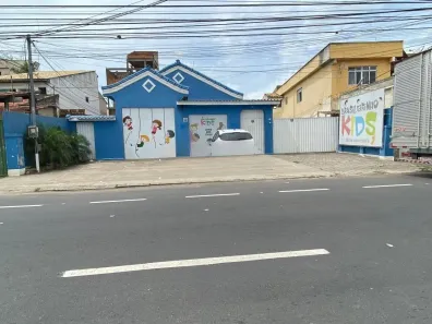 Prédio Comercial à venda, 600m² no Centro, Campos dos Goytacazes