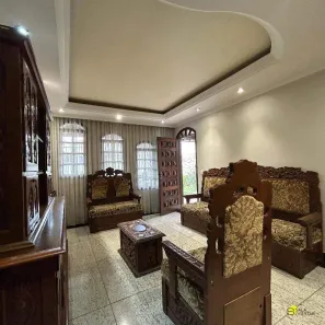 Casa com 3 Quartos à venda, 360m² no Tirol (Barreiro), Belo Horizonte