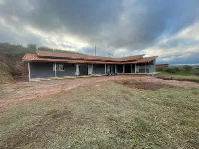 Fazenda/Sítio com 3 Quartos à venda, 83m² no Recanto das Águas, Igaratá