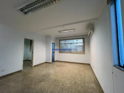 Casa com 4 Quartos para alugar, 250m² no Embaré, Santos