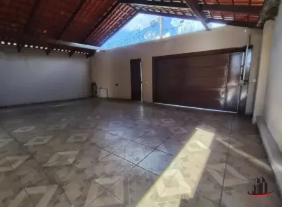 Casa com 2 Quartos para alugar, 74m² no Jardim Nenê Gomes, Uberaba